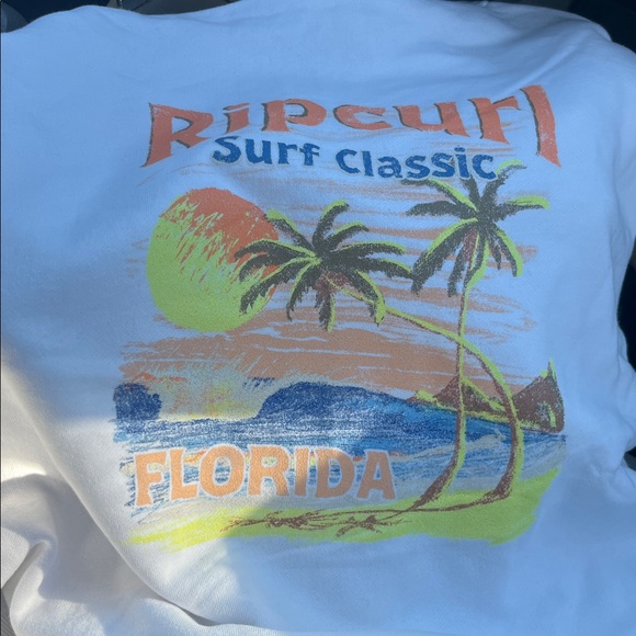 Brand New with Tags Rip Curl Hoodie - Hard to find Florida version - Picture 8 of 8